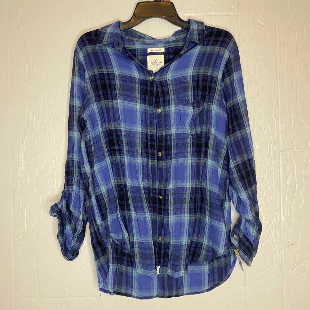 American Eagle women’s shirt
